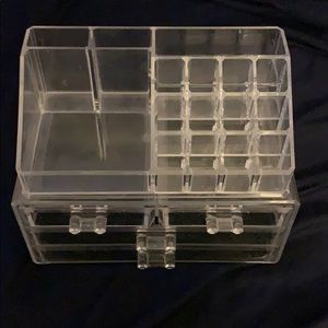 Two piece makeup organizer